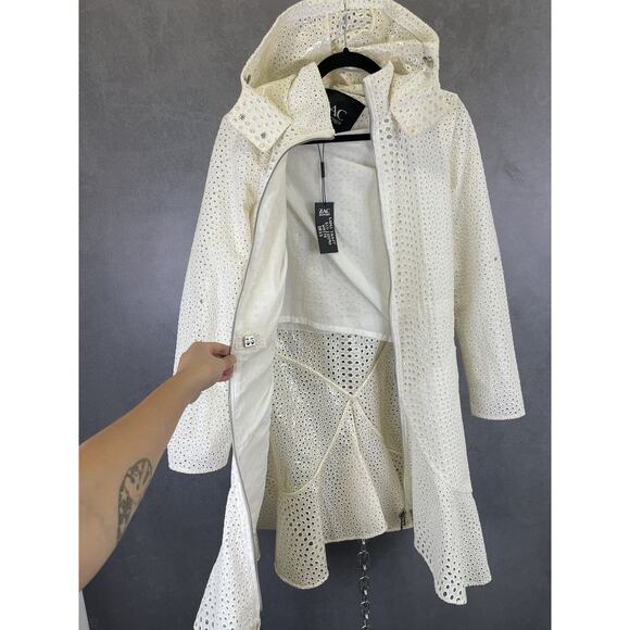 NWT ZAC Zac Posen White Capri Eyelet Coat Size Small - Picture 5 of 8